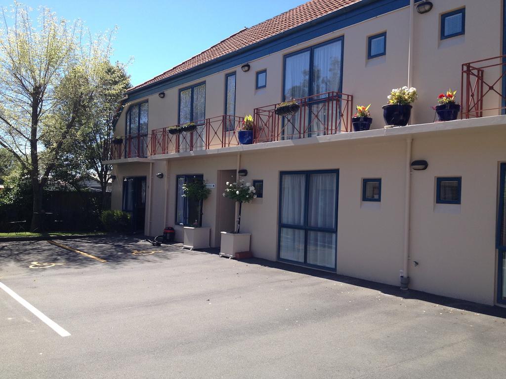 Bush Inn Court Motel Christchurch Exterior photo